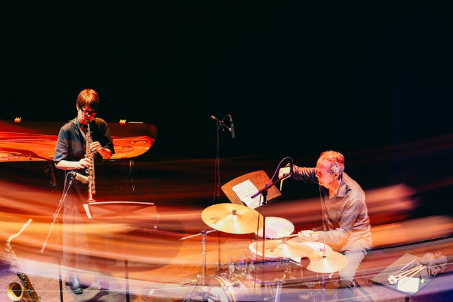 Laubrock-Rainey - Ear To The Ground - @Bijloke - 008 (c)Behangmotief.jpg